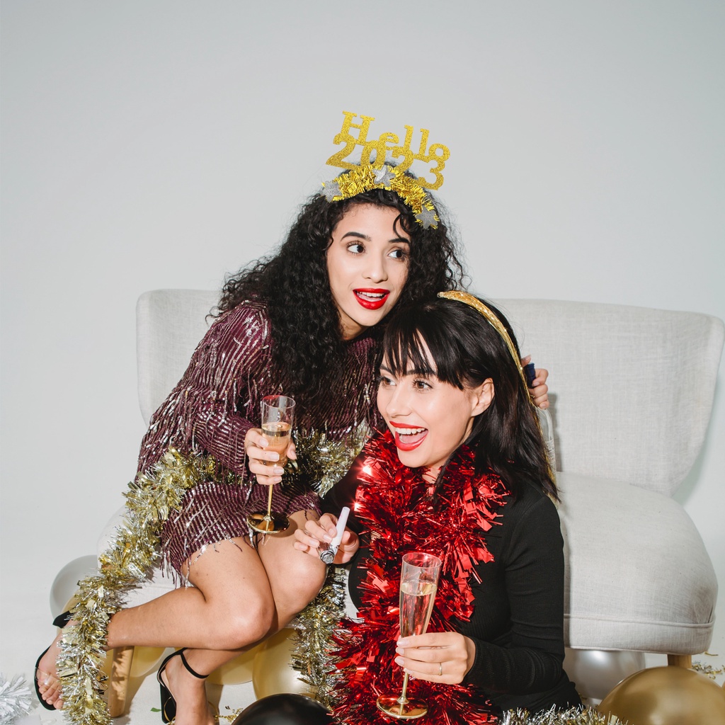 Băng Đô Cài Tóc Trang Trí Chữ Hello 2023 Cho Nữ