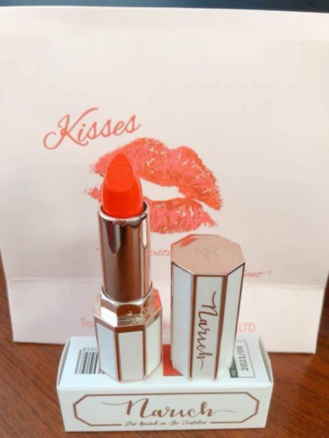 Son lụa narich lipstick