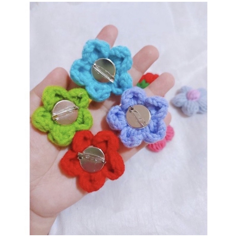 Hoa len handmade trang trí, cài áo