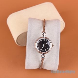 1 gối để đồng hồ đeo tay