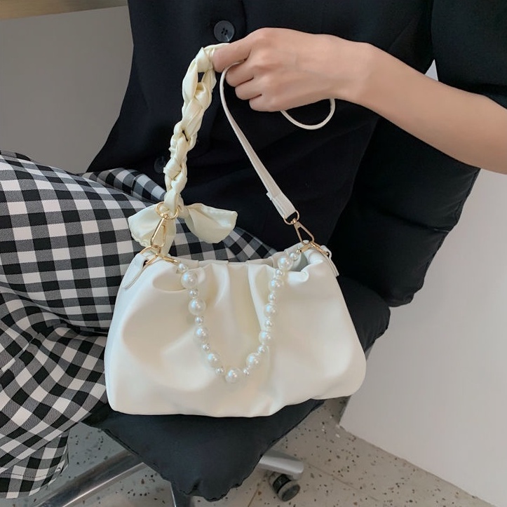 Túi đeo vai hình đám mây phối xếp ly độc đáo thời trang mùa hè cho nữ