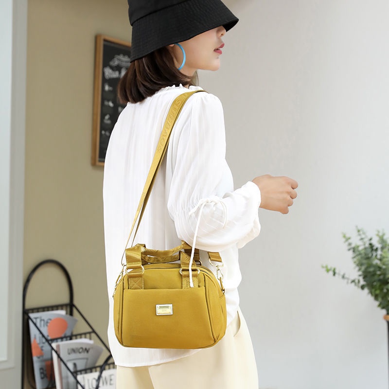 Túi Đeo Chéo Vai Bằng Vải nylon Thời Trang Cho Phụ Nữ Trung Niên 2021