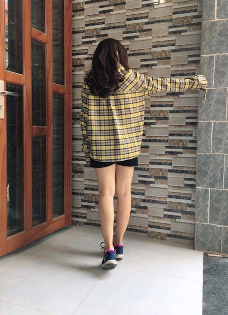 Áo sơ mi oversize 2 cổ caro vàng