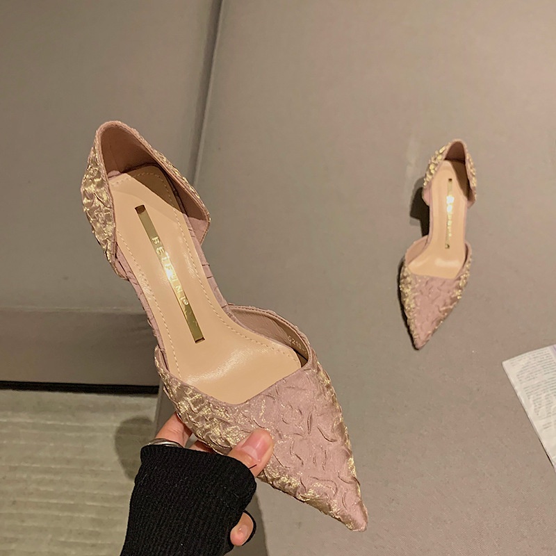 Giày Cao Gót Mũi Nhọn Đế Mềm Thiết Kế Đục Lỗ 3 Màu Size 35-39