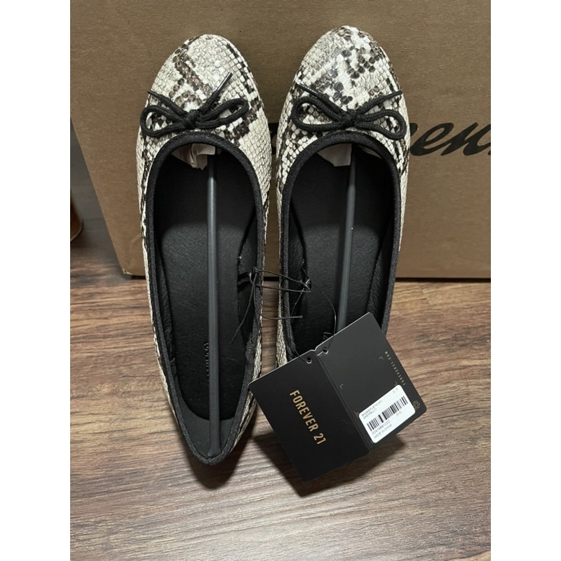 Giày bệt F21 nhập Mỹ size 36.5-38