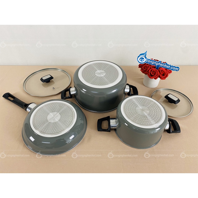 Bếp từ Panasonic KY-C227EHRA - Khuyến mại bộ nồi từ 3 món - Hàng chính hãng - Mới 100% - Bảo hành 36 tháng