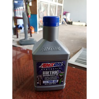 Nhớt Amsoil Metric 10w-40 cho xe tay côn dung tích bình 946ml