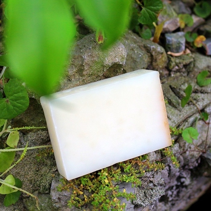 Xà Bông Cám Gạo - Xà Phòng Handmade 100% Thiên Nhiên - Trắng Da, Tẩy tế bào chết - 100Gr
