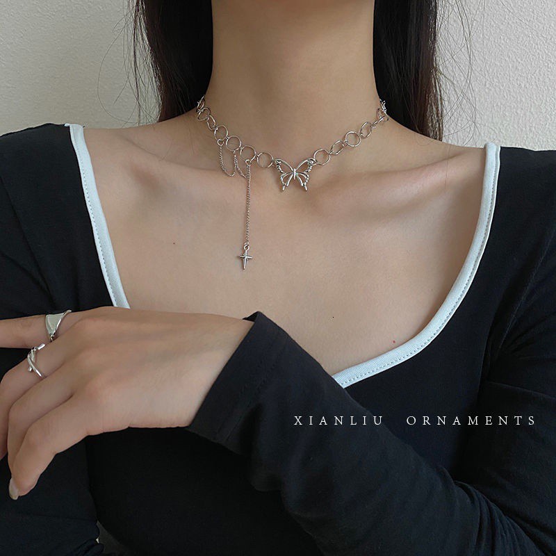 Vòng cổ Mặt Bướm Phối Tua Rua Thiết Kế Sang Trọng Đơn Giản