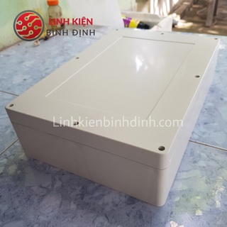 Hộp nhựa 380x260x105 mm