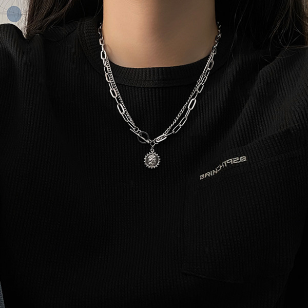 Vòng cổ Mặt Chân Dung Đơn Giản Phong Cách Retro Hàn Quốc