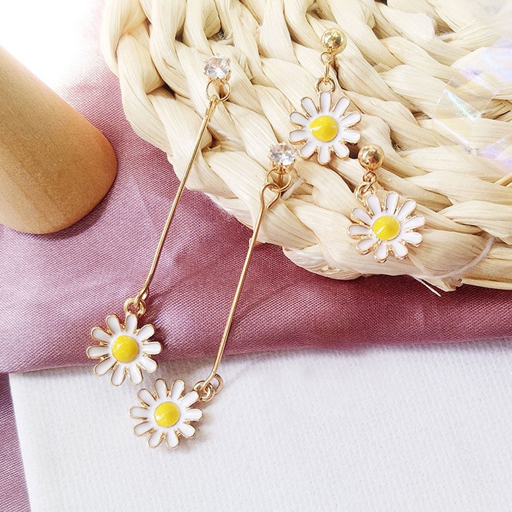 MXGOODS Dangle Sun Flower Pendant Accessories Daisy Women Drop Earrings