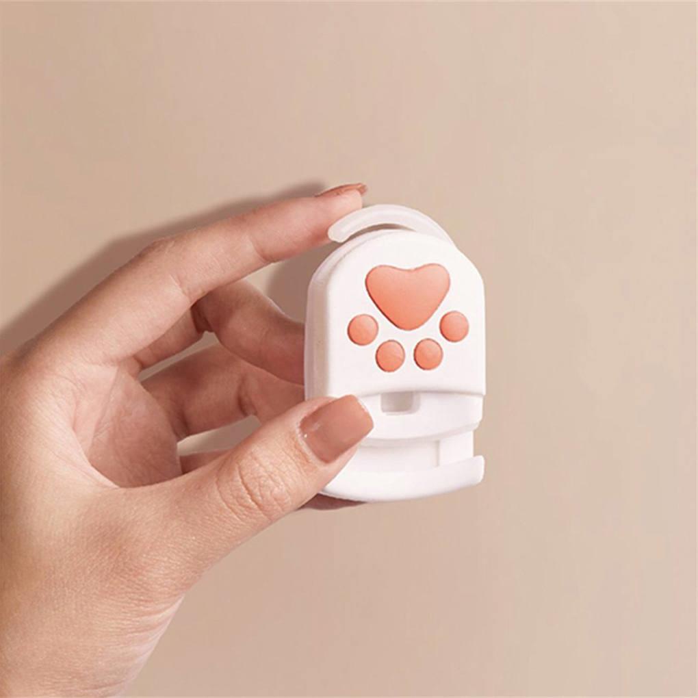 [Hàng mới về] Dụng cụ uốn cong lông mi nhỏ gọn phù hợp cho người mới