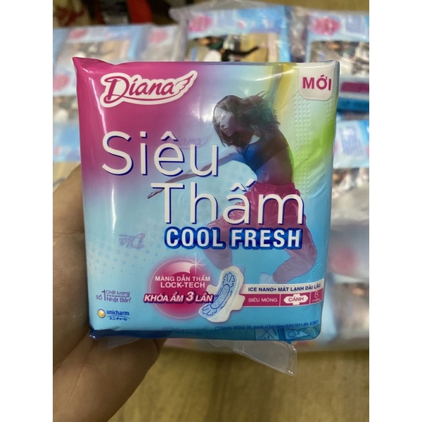 Băng vệ sinh Diana Sensi Cool Fresh siêu 8m/ 1 gói ( có cánh)