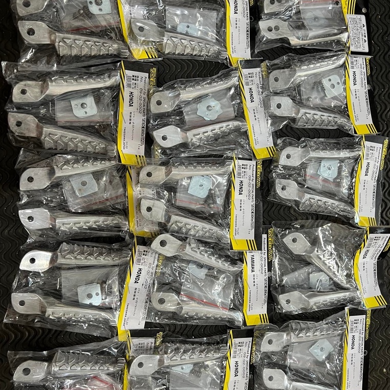 Gác Chân Takegawa Wave Sirius nhôm, gác chân Ex150 Vario Ex135 Dream Vision Future Ducati Gác Chân Sirius Winner Take..