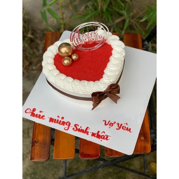 Bánh sinh nhật 20cm, Bánh kem trang trí mẫu mới tặng kèm các phụ kiện