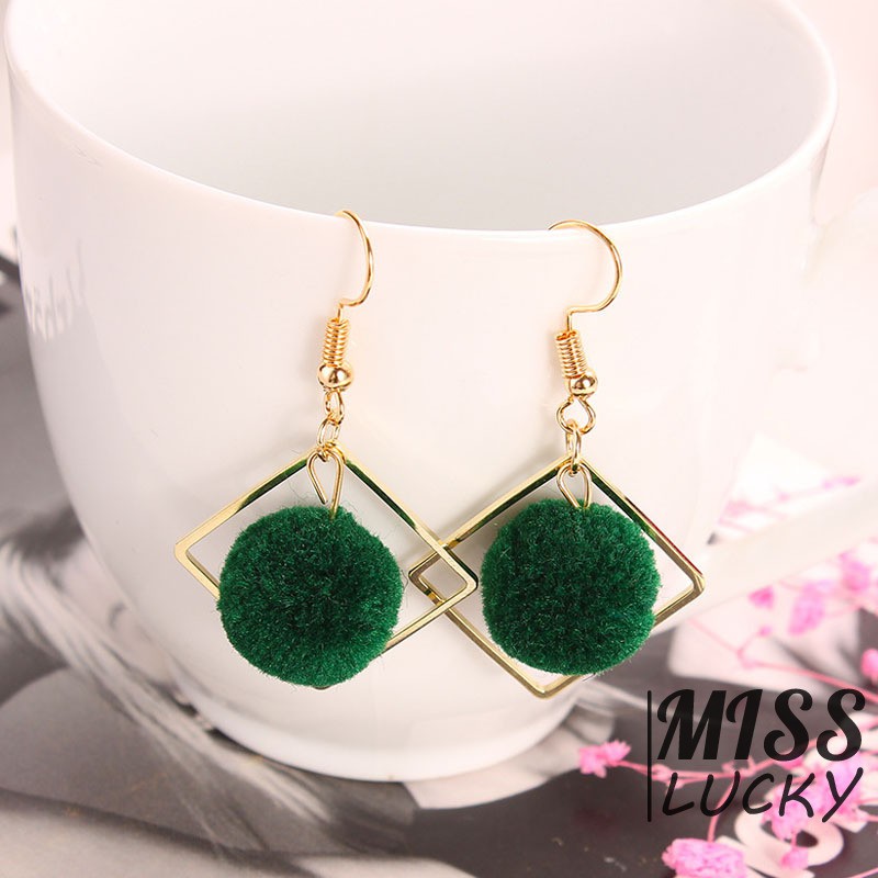 Bông tai phong cách cá tính thời trang dành cho nữ