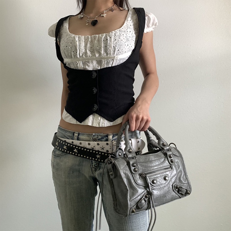 Áo gile croptop sát nách màu đen trơn phối 3 nút phong cách cổ điển thời trang cho nữ