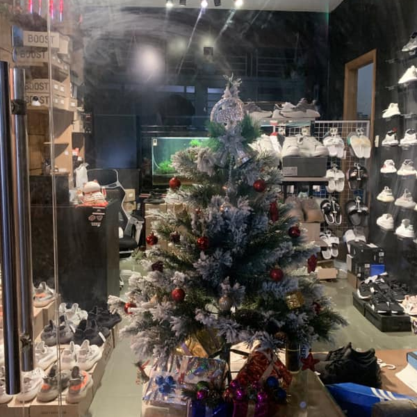 Replica Sneaker Shop