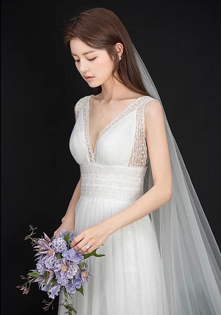 Voan cài đầu , lúp cô dâu