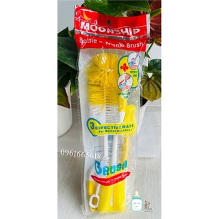 Bộ cọ rửa bình sữa núm ti 4 chi tiết