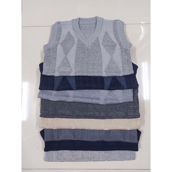 Áo len nam sat nách