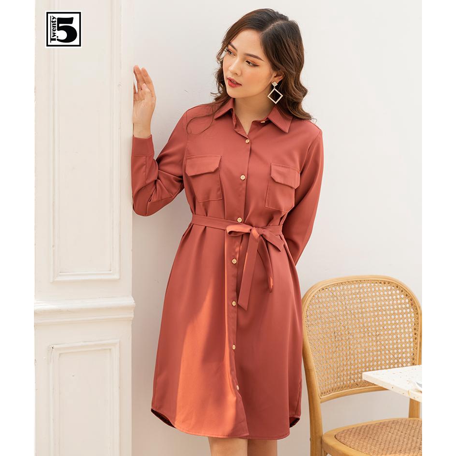 Đầm sơ mi cổ đức 2 túi dây buộc eo Twentyfive T223