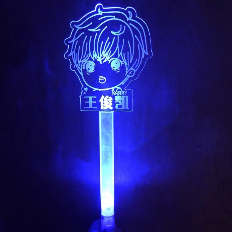Gậy Lightstick Vương Tuấn Khải TFBOYS