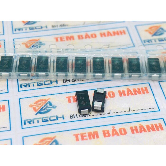 Combo 20 chiếc 1N4736A kí hiệu AE DIode 6.8V 1W SMA