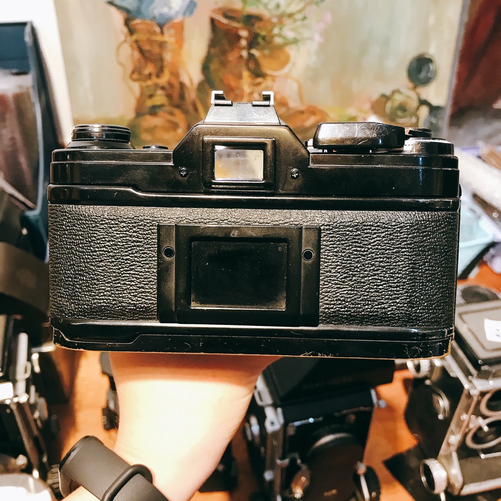 Máy ảnh film Canon AE1 & lens