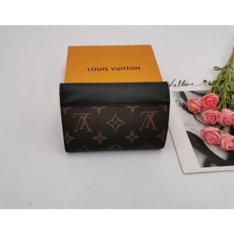 Ví gập cho nữ thương hiệu Louis Vuitton LV cao cấp khoá trượt
