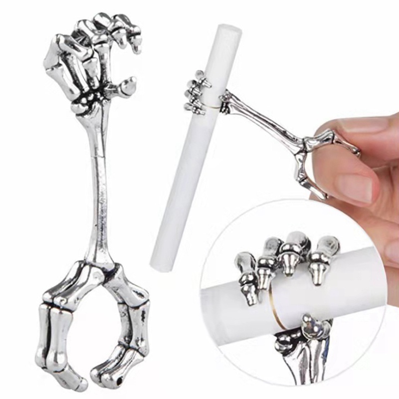Giá đỡ thuốc lá thiết kế tay xương độc đáo ấn tượng