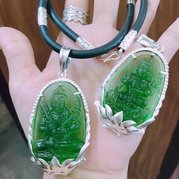 Vòng cổ dây chuyền nam sợi cao su mặt phật bản mệnh đá phòng thuỷ bọc bạc,phụ kiện nam,Vàng bạc an chi