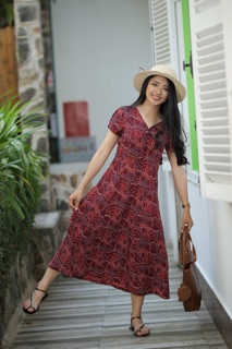 Đầm dạo phố