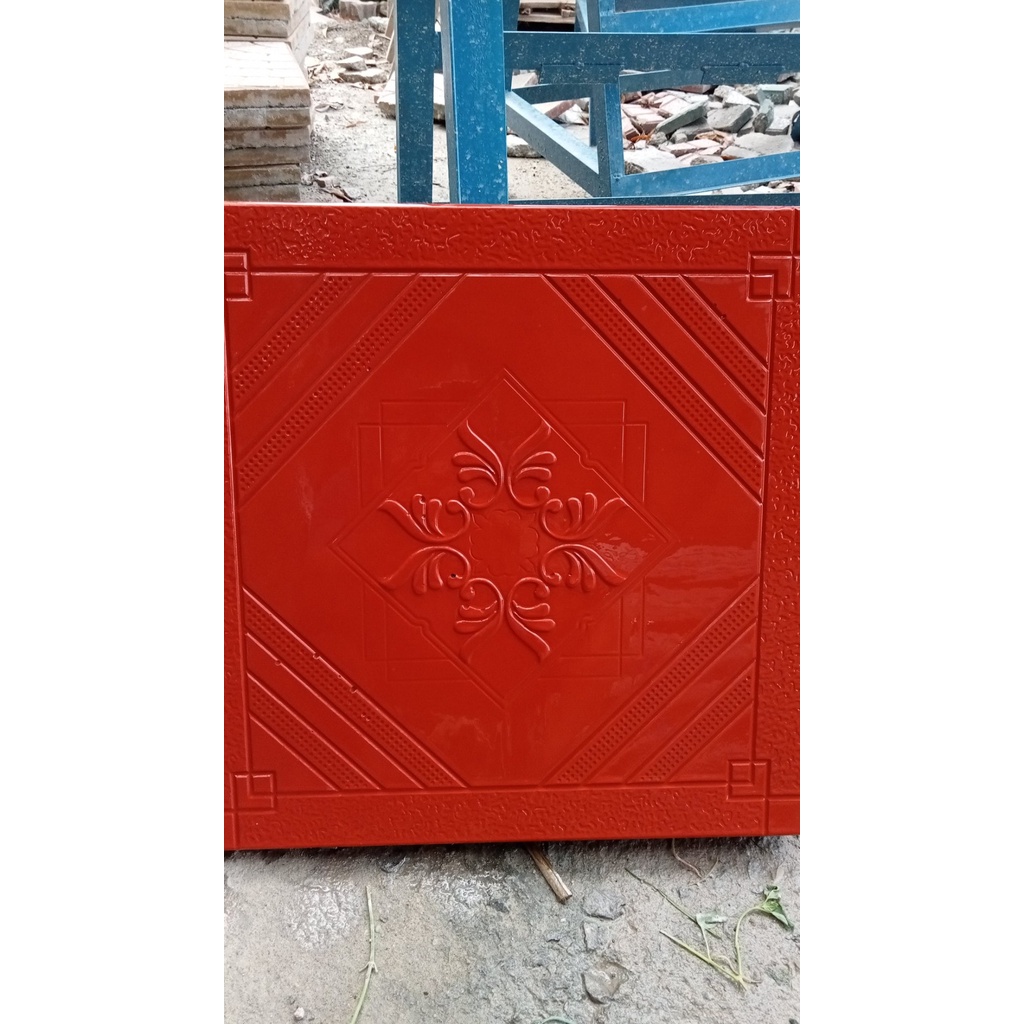 -Khuôn đổ gạch xi măng 40x40 cm mẫu mới hoa giữa