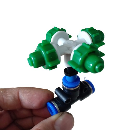 01 Đầu phun sương 4 hướng tặng kèm đầu nối nhanh dây 8mm - 8mm