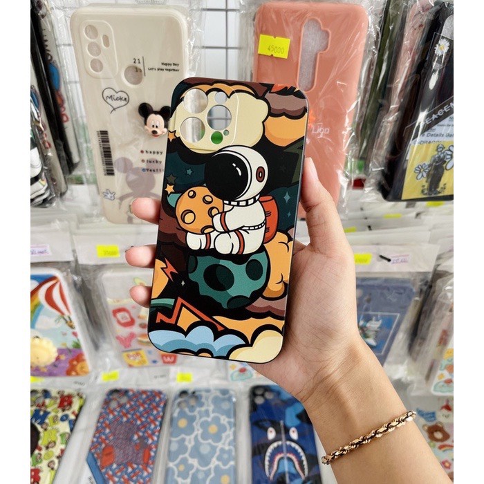 Ốp lưng điện thoại iphone ITS.TUL Phi hành gia alone