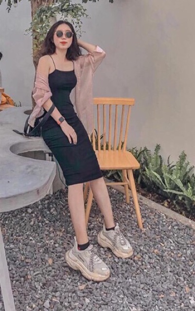 Váy body 2 dây dáng dài chất đẹp xẻ cạnh