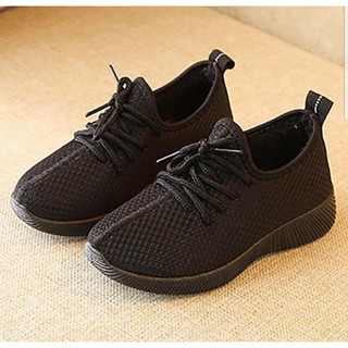 Giày Sneaker Cao Cấp Cho Bé Trai Bé Gái Màu Đỏ Đen Mã A10