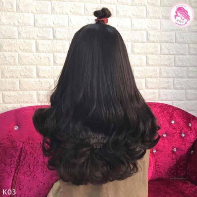 Tóc kẹp U xoăn nhẹ