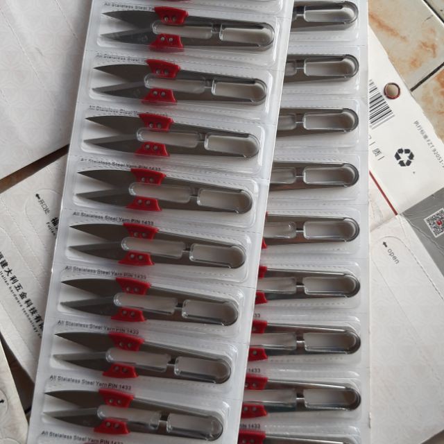 Kéo bấm chỉ inox có tay đệm đỏ cầm tiện lợi