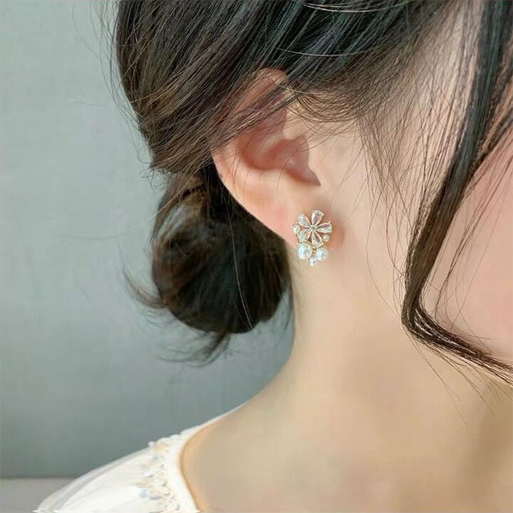 Khuyên Tai Đính Ngọc Trai Cao Cấp Đơn Giản Thời Trang I9O1