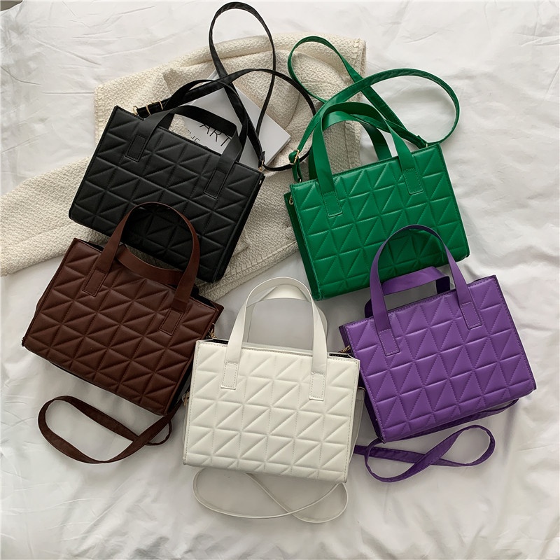 Túi đeo chéo màu trơn thời trang thu đông 2021