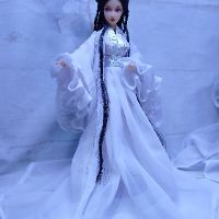 Đồ búp bê cổ trang