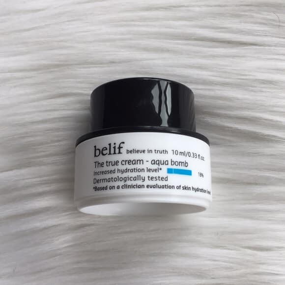 KEM DƯỠNG ẨM BELIF