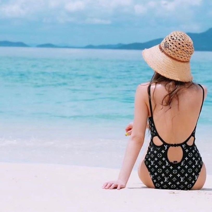 Đồ bơi một mảnh in nhãn hiệu L phong cách Hàn Quốc thời trang cho nữ | BigBuy360 - bigbuy360.vn
