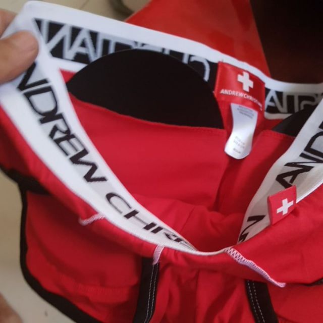 Quần lót độn mông cho nam giới