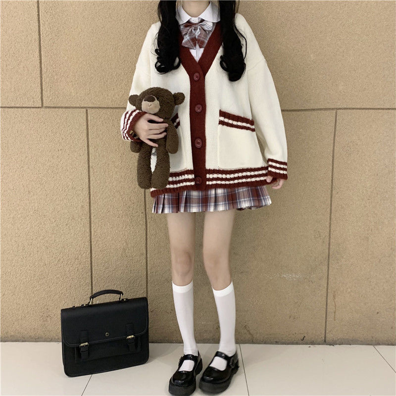 Áo khoác len dáng rộng phối màu tương phản trẻ trung phong cách Hàn Quốc