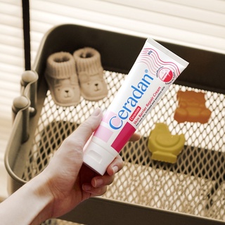Kem dưỡng ẩm Ceradan cream