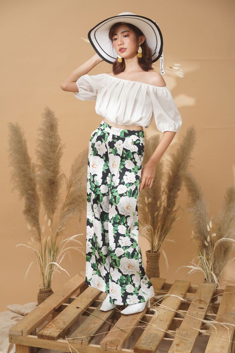 [Mã WABRWA8 giảm 15% đơn 99k] CCHAT Áo croptop hở vai chun eo C634 | BigBuy360 - bigbuy360.vn